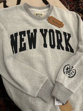 NWT New York Nantucket Fleece sweatshirt in Medium